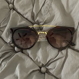 Brown gradient sunglasses